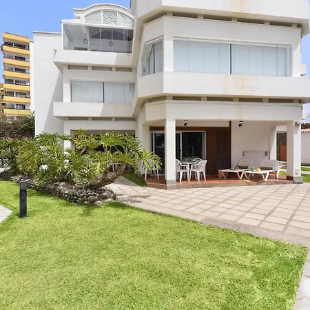 Aida 112 By Villagrancanaria