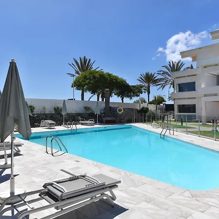 Aida 112 By Villagrancanaria