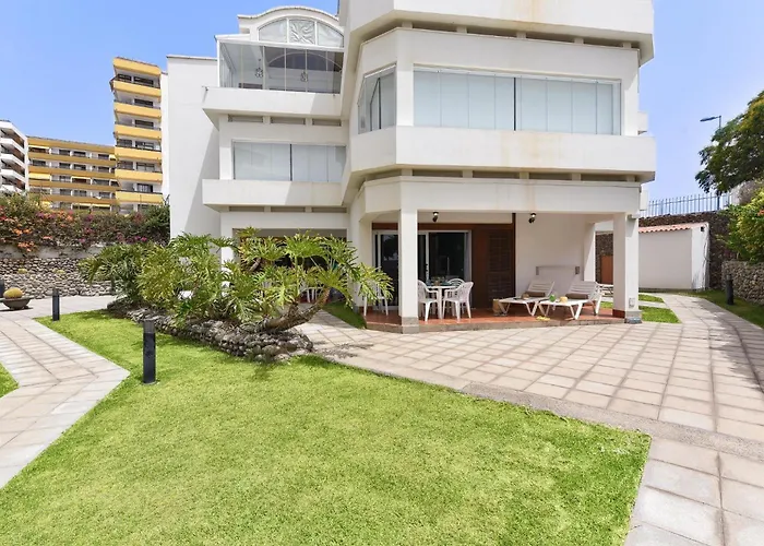 Aida 112 By Villagrancanaria