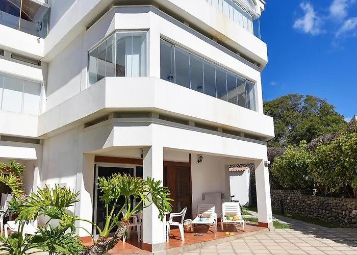 Aida 112 By Villagrancanaria *