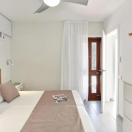 Апартаменти Aida 112 By Villagrancanaria